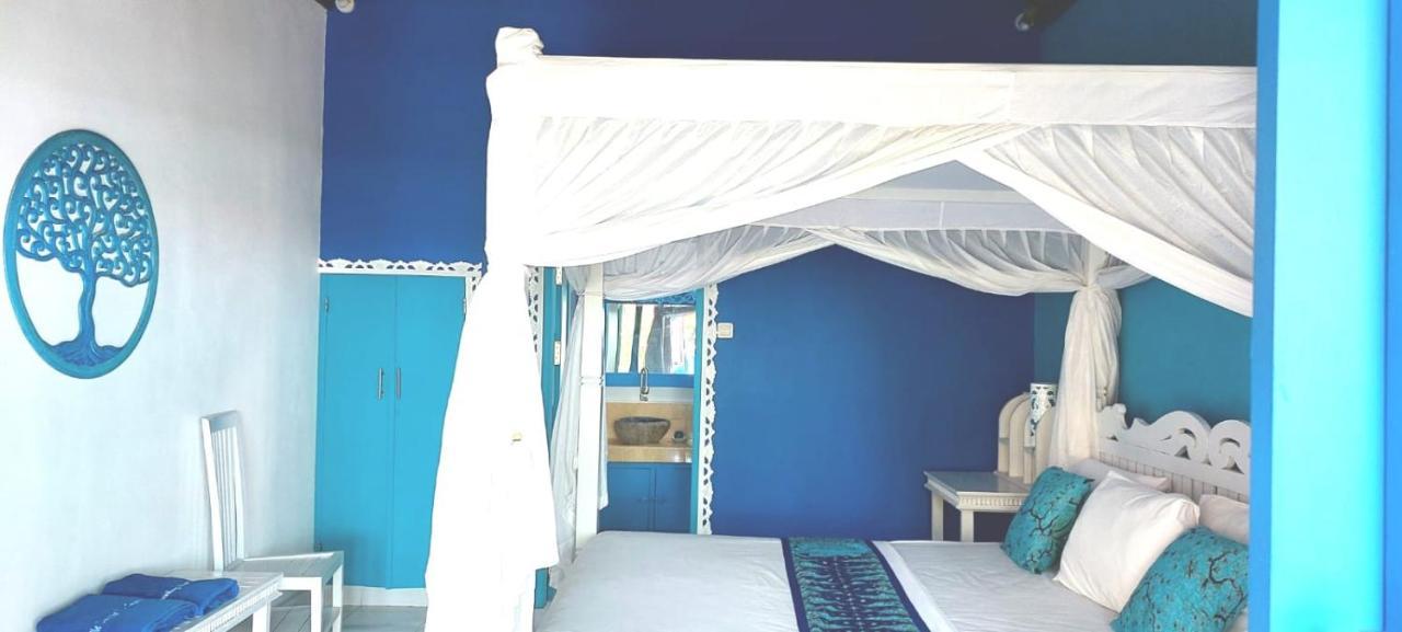 The Shooting Star Homestay Amed Extérieur photo