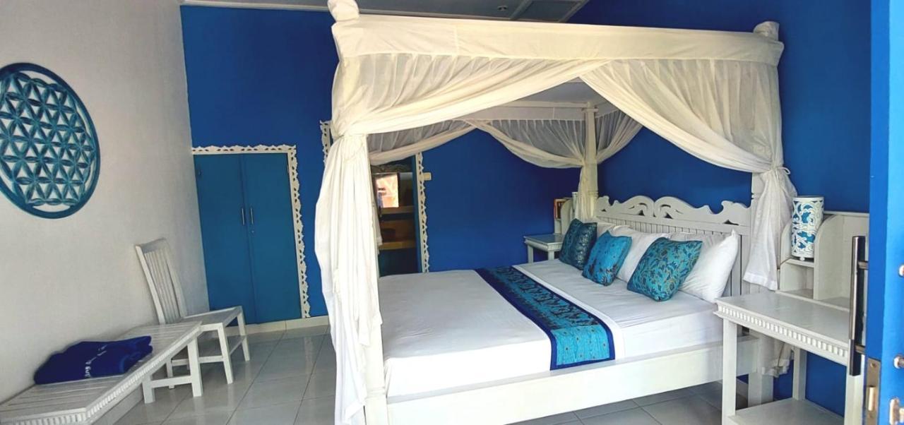 The Shooting Star Homestay Amed Extérieur photo
